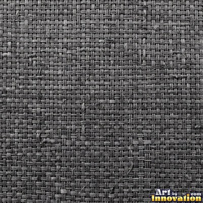 Close coarse burlap weave in ivory with loose fibers